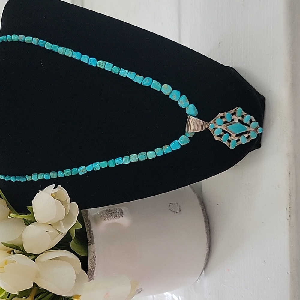 Estate 925 Sterling silver and Turquoise Necklace and pendant